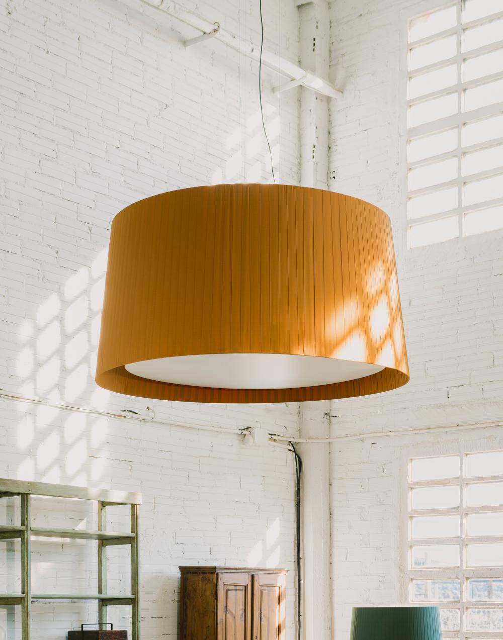 GT1000 Pendant Lamp | Santa & Cole | Skandium London