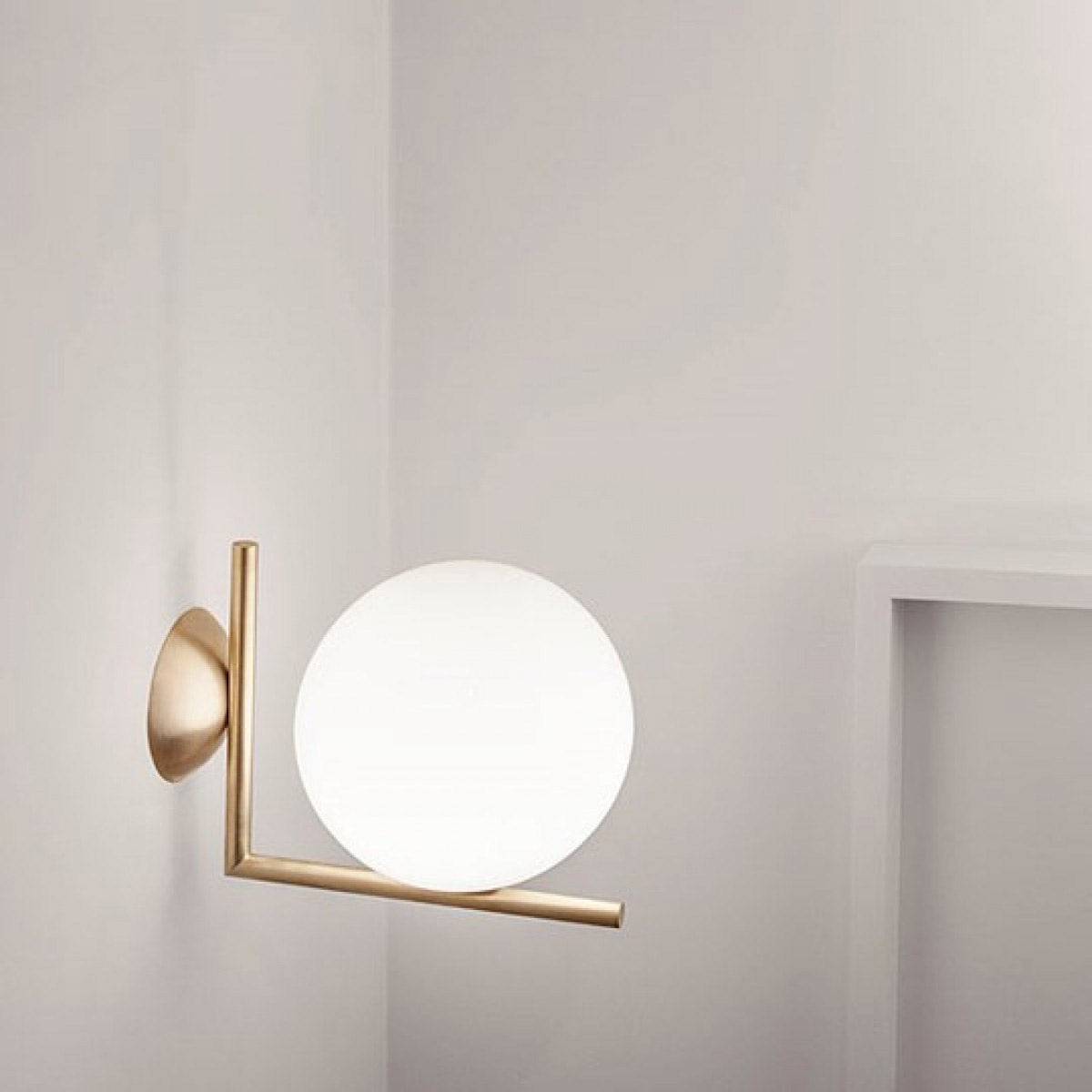 IC C/W1 wall/ceiling lamp | Flos | Skandium London