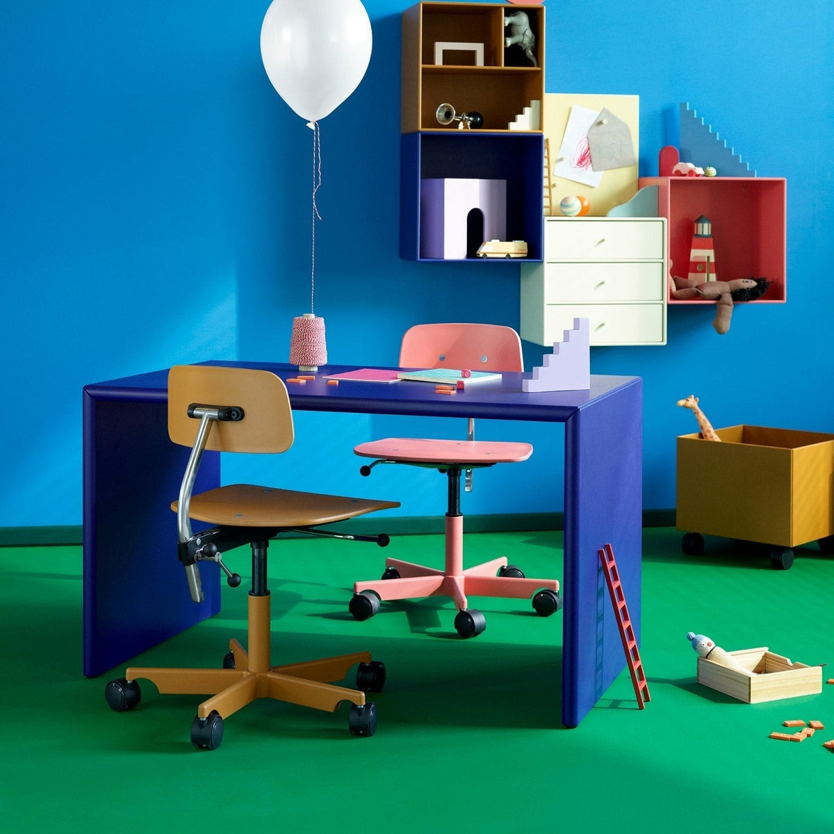 Montana - Monterey Kids work desk - Skandium London