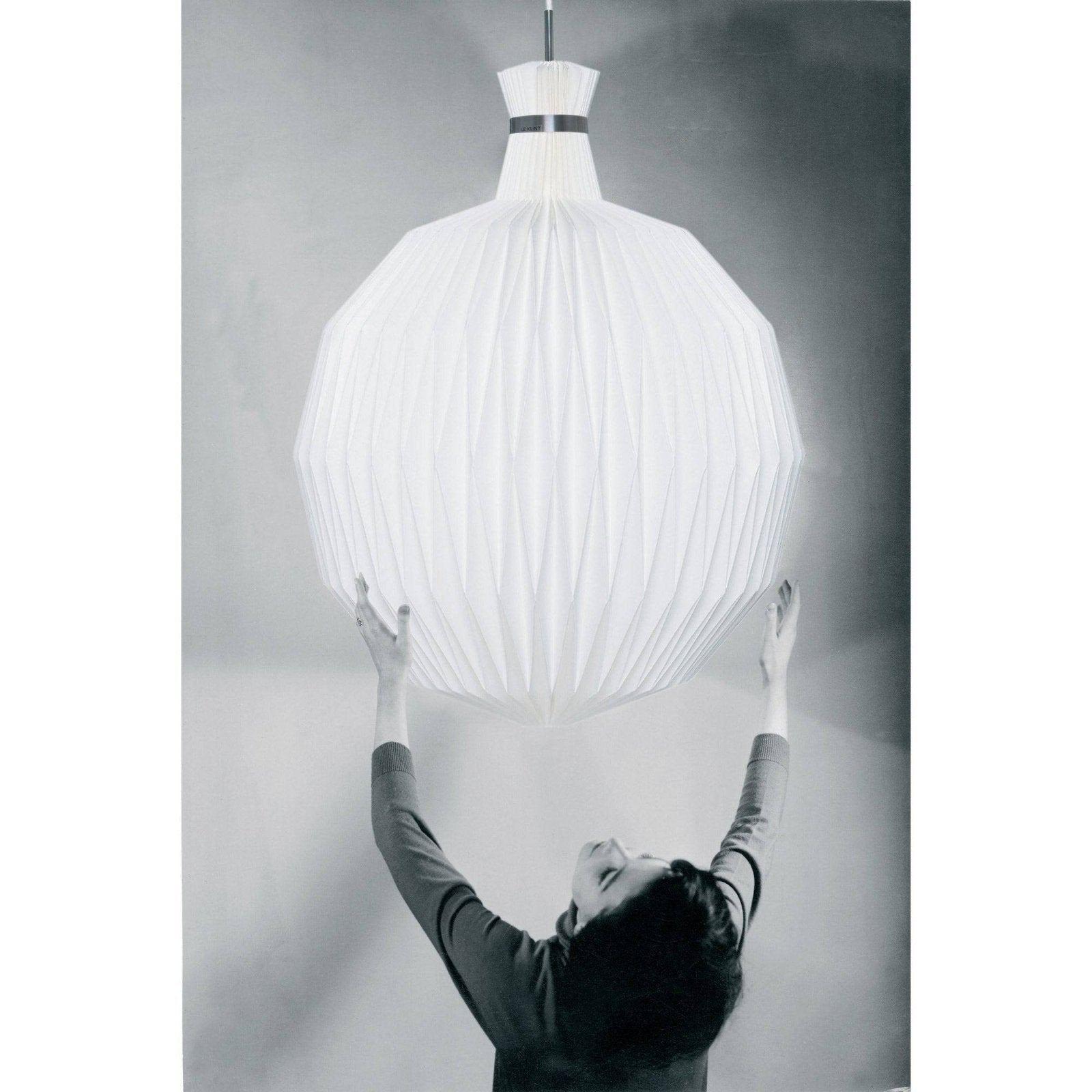 Le Klint - Le Klint 101 pendant lamp - Skandium London