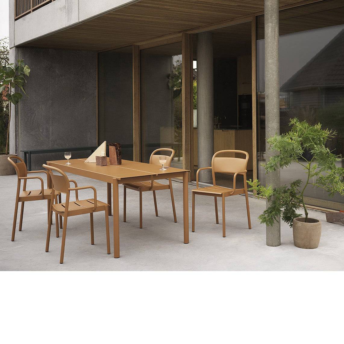 Muuto - Linear Steel outdoor armchair - Skandium London