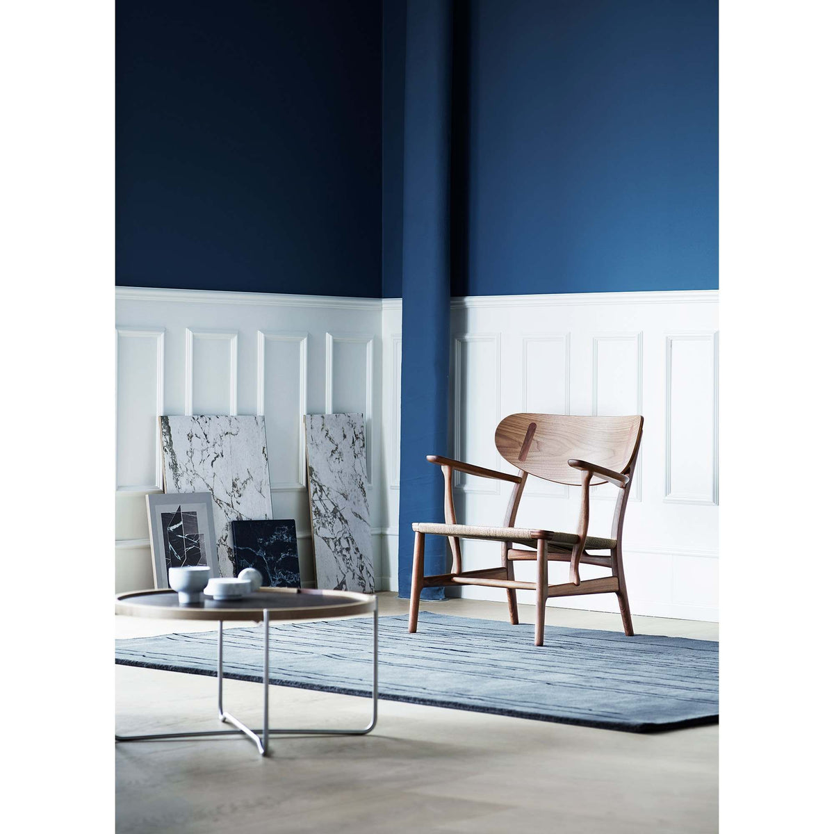 Carl Hansen - CH417 tray table - Skandium London