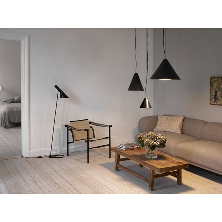 Louis Poulsen - AJ Floor Lamp - Dark grey (Outlet) - Skandium London