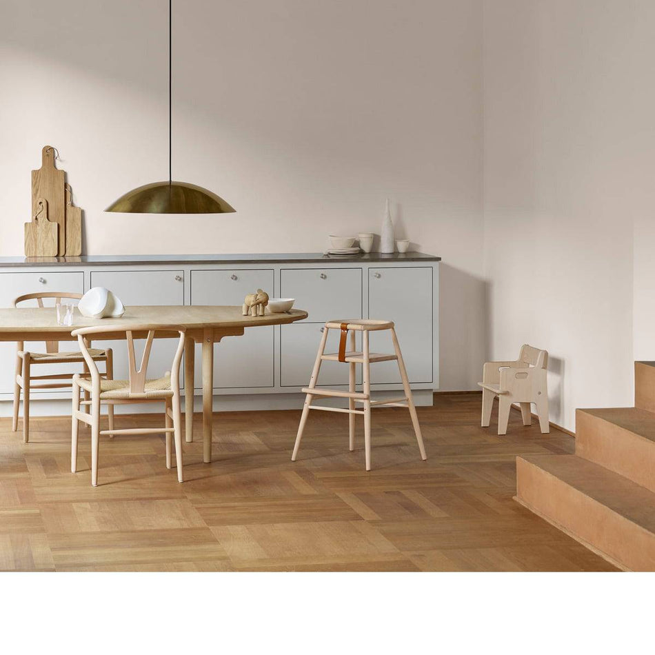 Carl Hansen - ND54 Children's chair - Skandium London