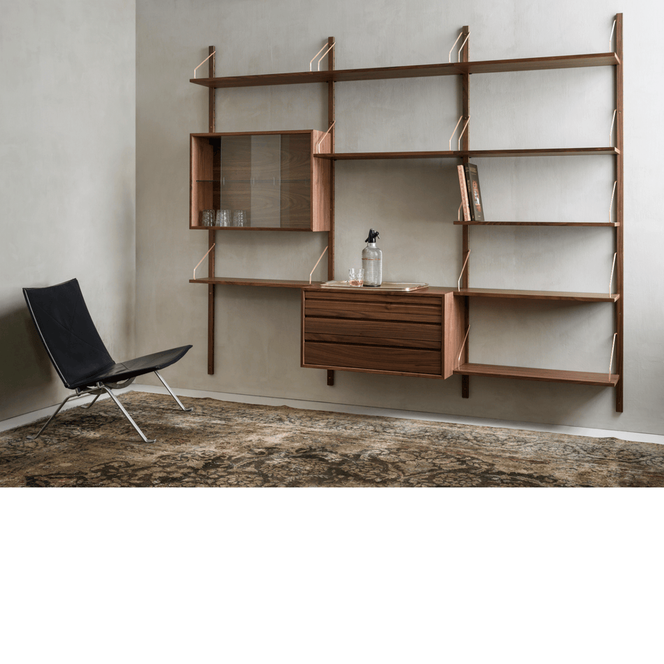 dk3 - Royal System® - Cabinet w/ sliding doors - Glass - Skandium London