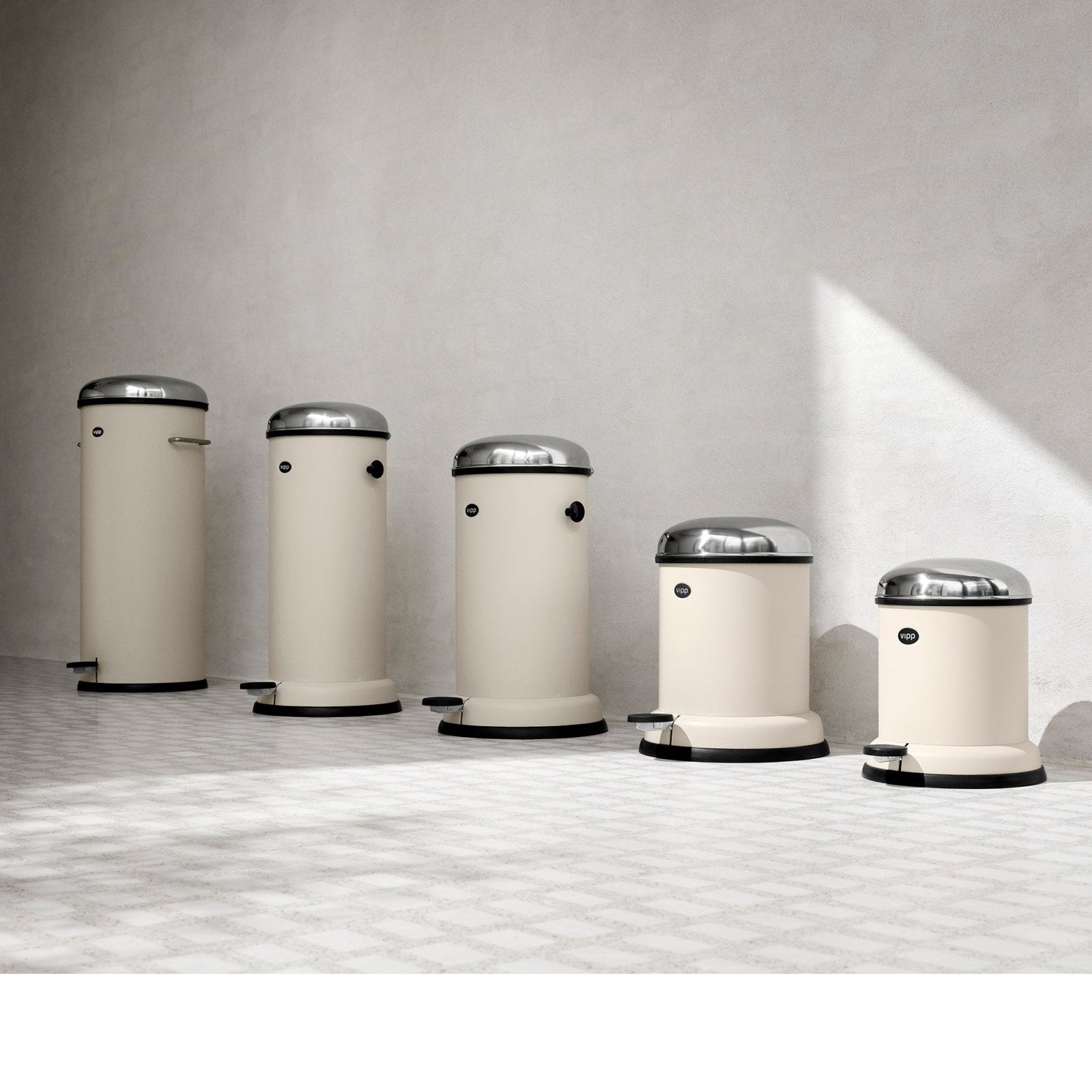 Vipp - VIPP17 - Bin 30L - Beige - Skandium London