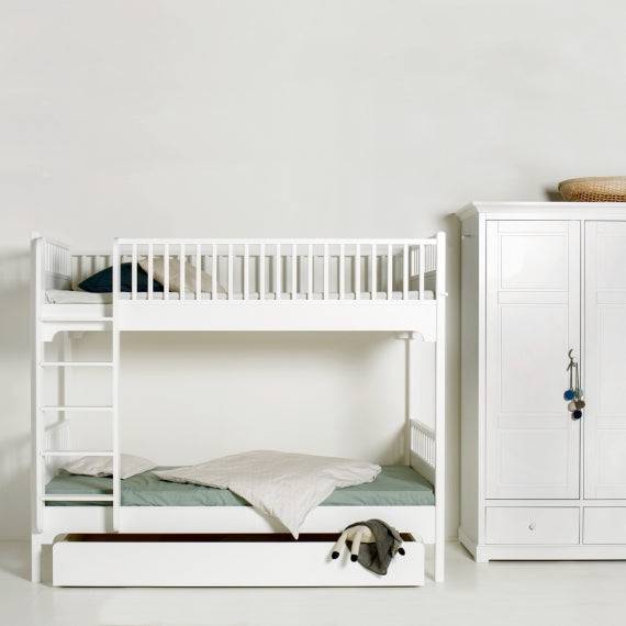 Seaside bunk bed with vertical ladder | Oliver Furniture | Skandium London