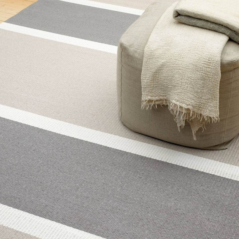 Woodnotes - Bridge rug, stone/light grey - Skandium London