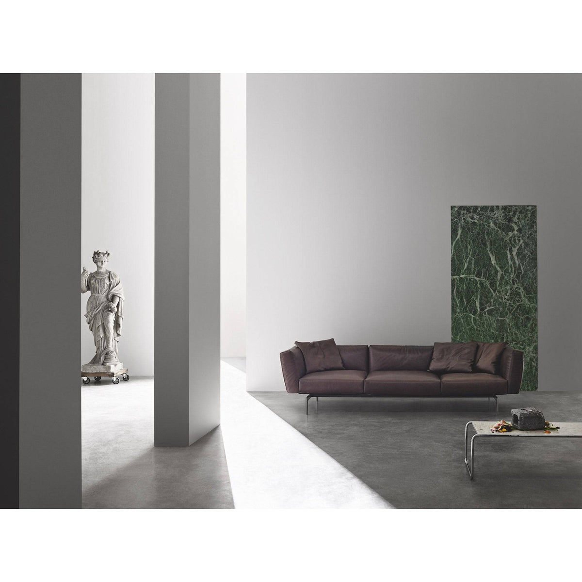 Knoll - Avio 3 seater sofa - Skandium London