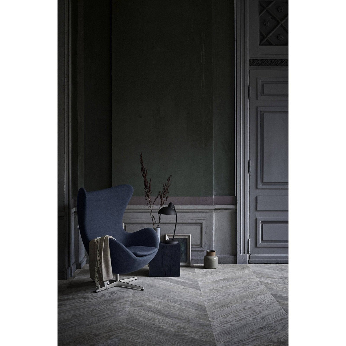 Fritz Hansen - Arne Jacobsen Egg™ chair - Skandium London